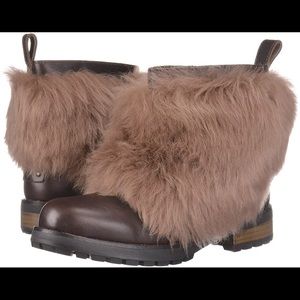 New UGG W Otelia Boot Size 6